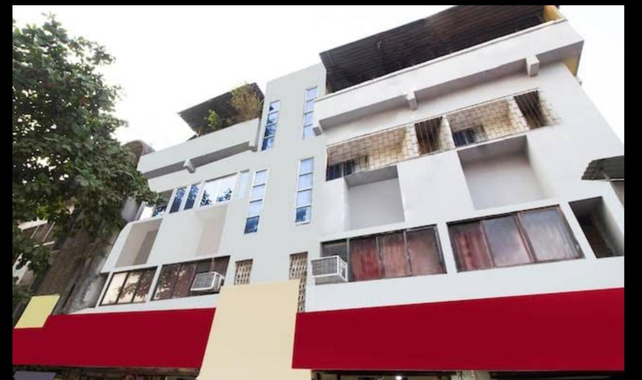 Hotel Swaraj Logde Panvel Exterior foto